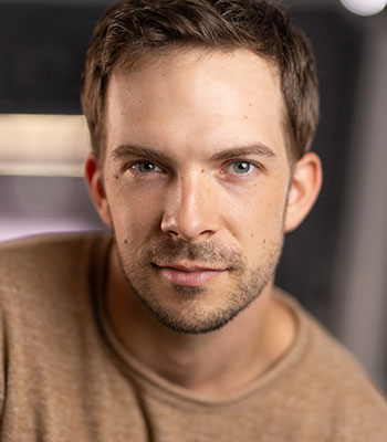 Headshot of Kurt Csolak